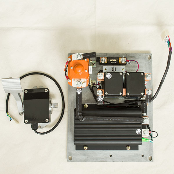 CURTIS DC Series Winding Motor Speed Controller Assemblage 1205M-6B403, 60-72V, 400A,  With 0-5K Foot Pedal Throttle