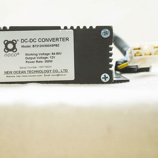 Non-isolated type DC-DC converter, 60-84V to 12V, 300 Watts, electric vehicle 12V DC source