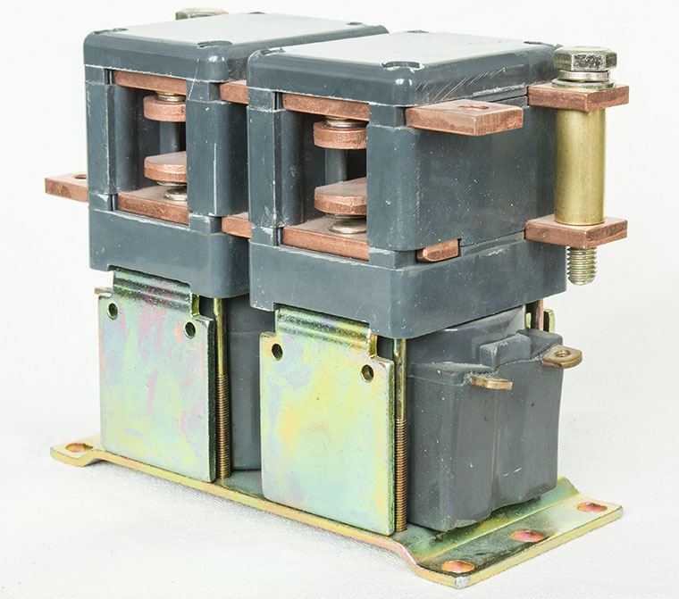 GE 24V 225A DC Contactor IC4482CTTA304FR124XN, Forklift Monoblock DC Reversing Solenoid