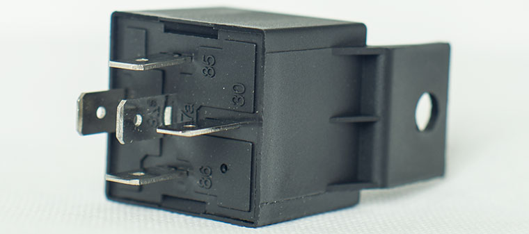 Bosch type automotive DC relay JD2912, with installation bracket