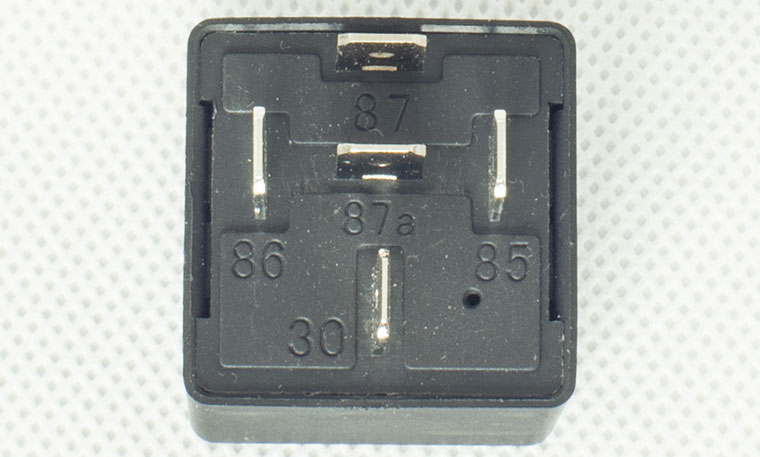 Bosch type automotive DC relay JD2912, with installation bracket