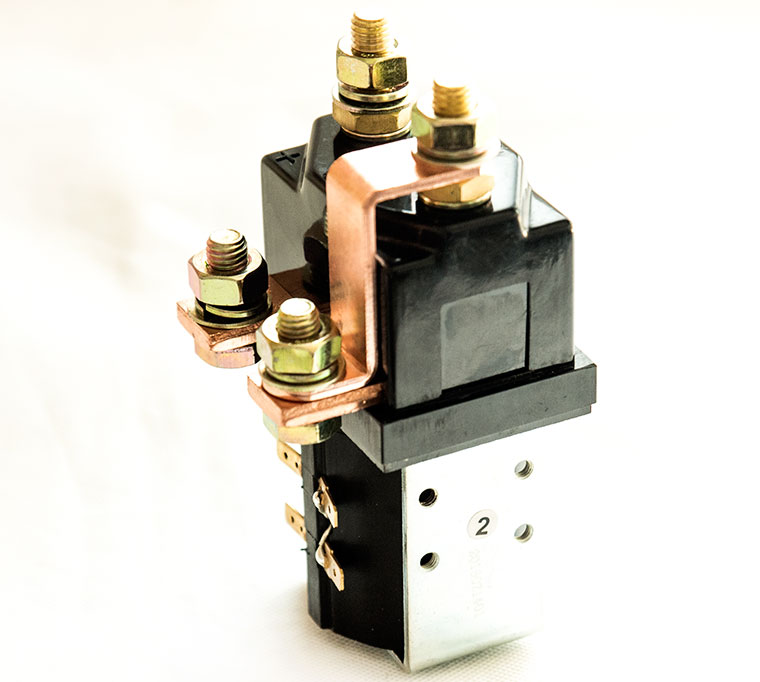 400A SPDT DC Contactor QCC25C-400A/11L, With Long Contact, One Normal Open And One Normal Close Solenoid