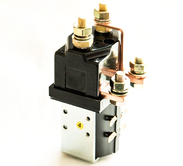 400A SPDT DC Contactor QCC25C-400A/11L, With Long Contact, One Normal Open And One Normal Close Solenoid