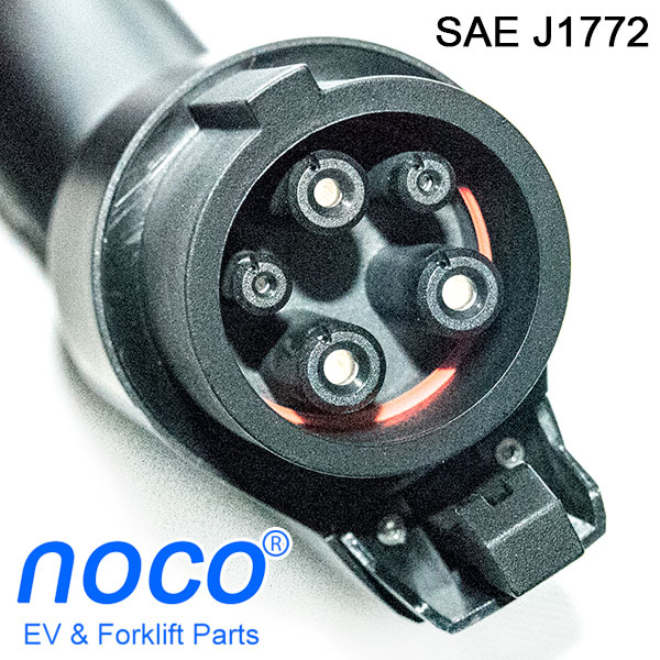 Electric Vehicle 16A AC Charging Gun, European 240V, US Standard 120V, 220V / 110V AC Power Input