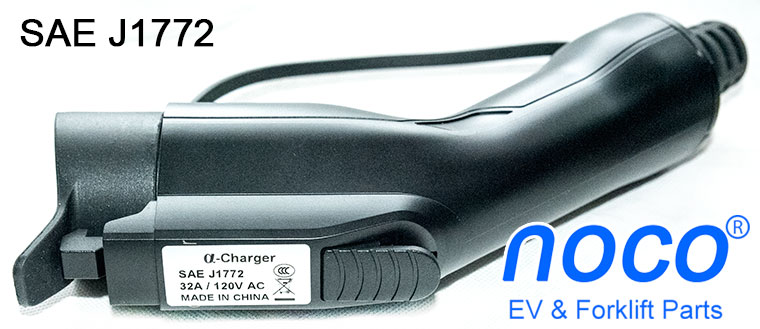 Electric Vehicle 16A AC Charging Gun, European 240V, US Standard 120V, 220V / 110V AC Power Input