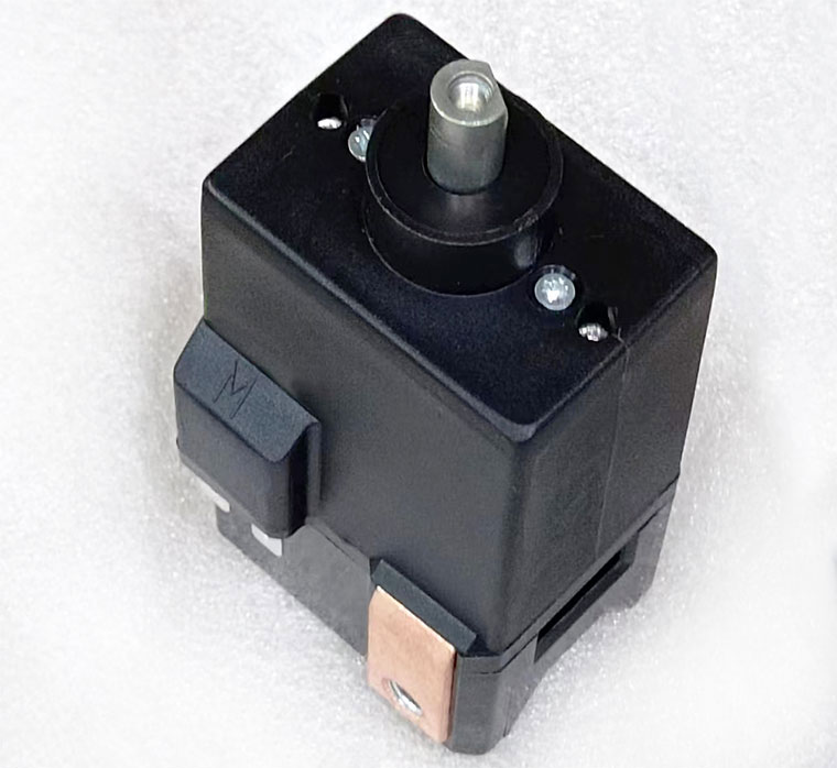 Abright SD250AB-42 Emergency Disconnect Switch, 48V 250A, With Auxiliary Contact And Magnetic Blowout