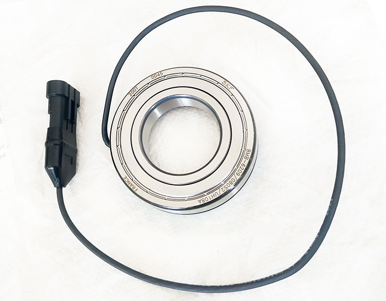 SKF Encoder Model BMB-6209/080S2/UH108A, with a 4-Pin AMPSEAL Connector