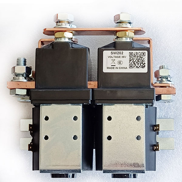 400A SW202 Style Motor Reversing Contactor, Paired Single Pole Double Throw Contactor With Bracket